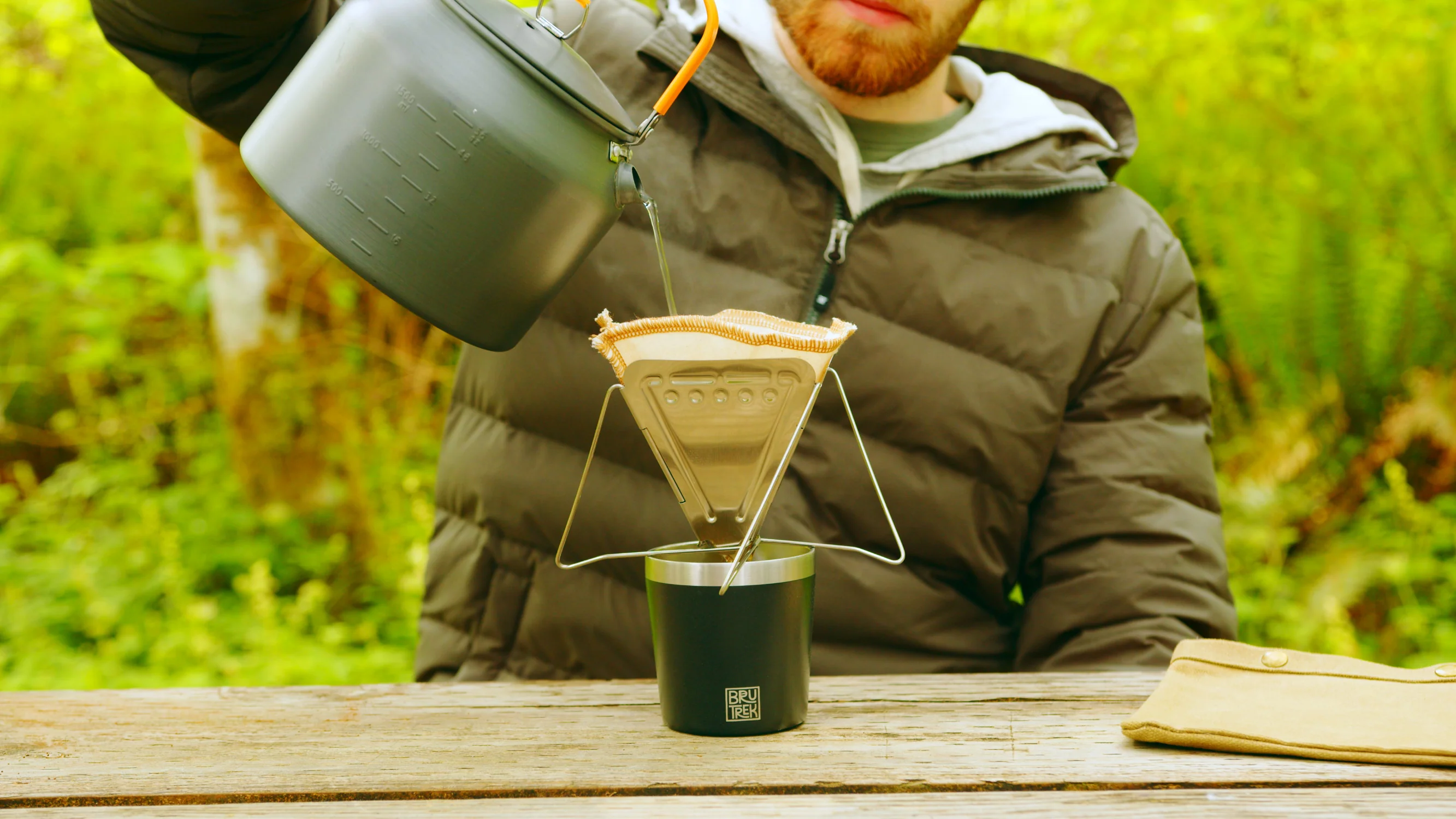 Collapsible Pour Over Coffee Maker - Image 3