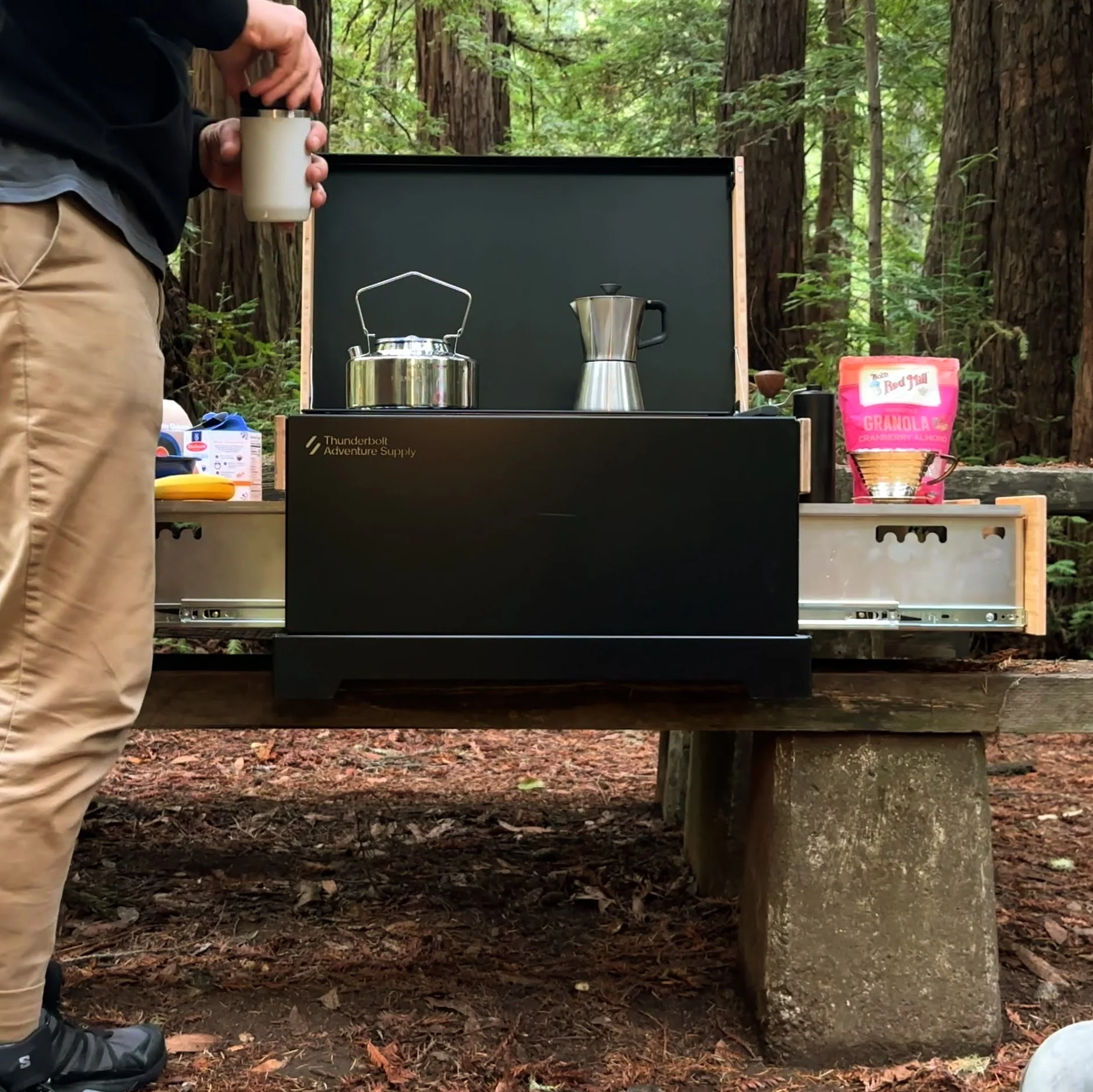 Field Kitchen - Image 7