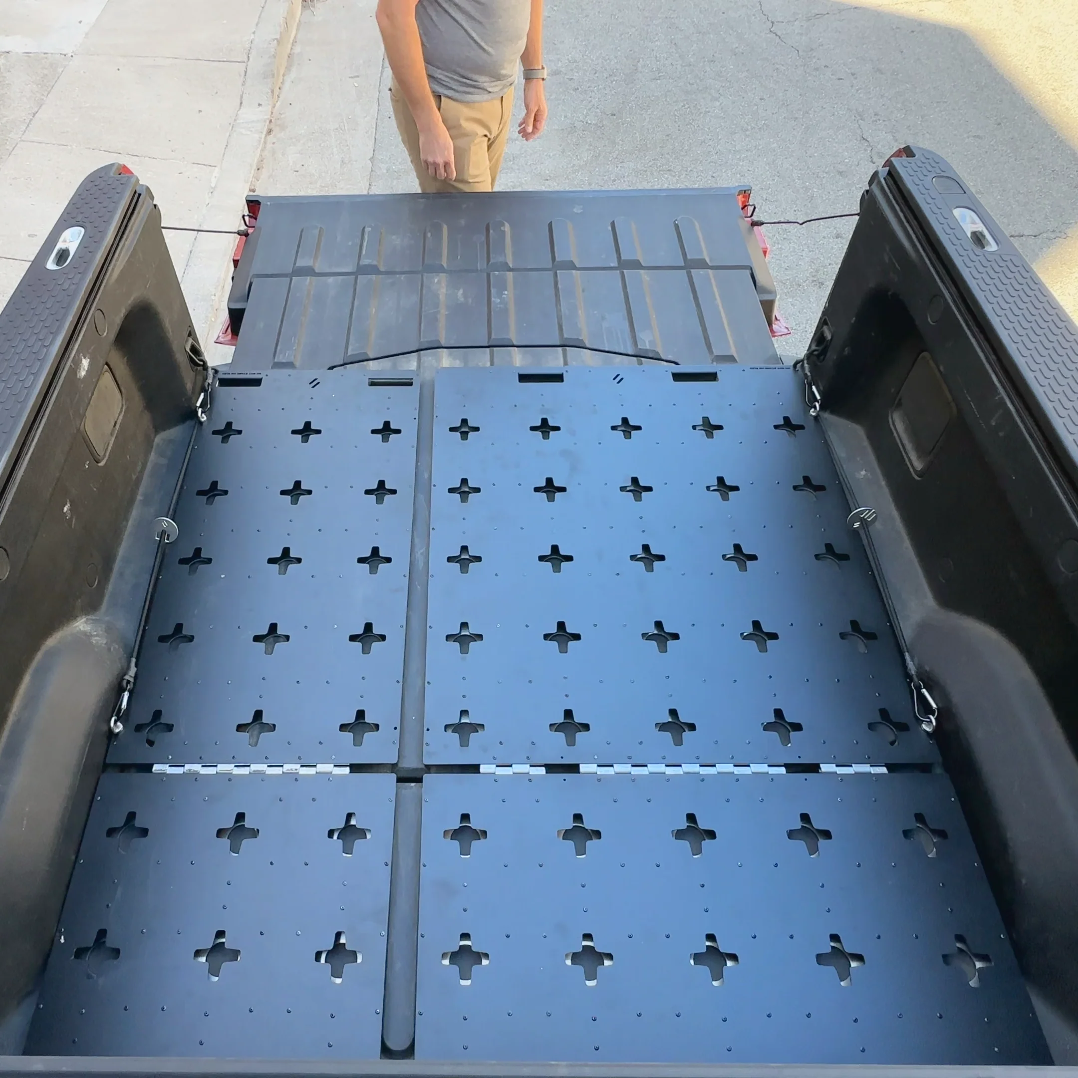 R1T Bed Glider - Image 6